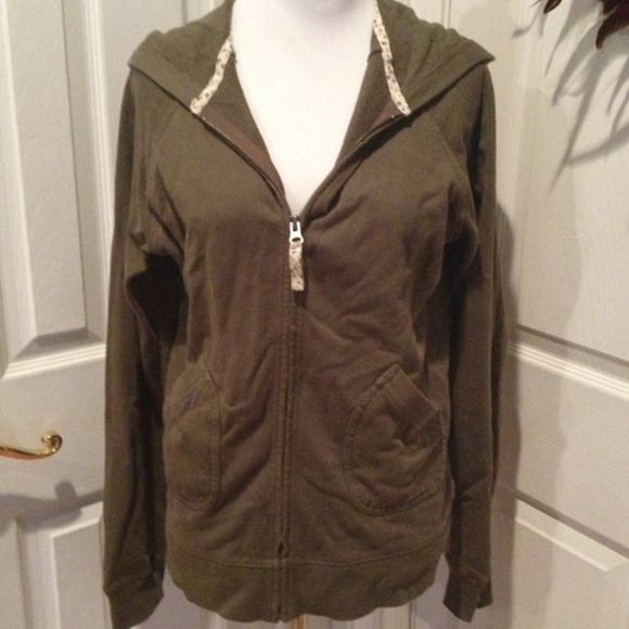 Old navy forest green hoodie - Picture 1 of 4